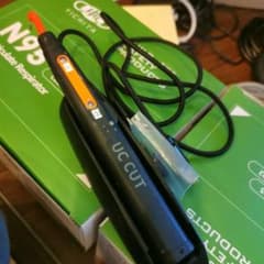 ぱ*み様 UC-CUTコードレス超音波カッターのサムネイル