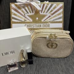 dior ルージュディオール クリスマス オファー 2025 - メルカリ