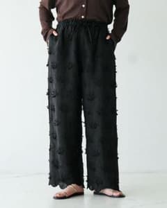 クリンクル 3D embroidery rayon shantung pants - メルカリ