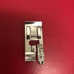 ブラザー　たち目かがり押えのサムネイル