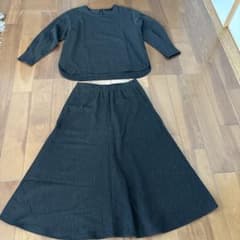 ダークグレー セットアップ トップス ワイドパンツのサムネイル