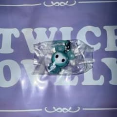 TWICE ガチャガチャ めじるしアクセサリー　ミナのサムネイル