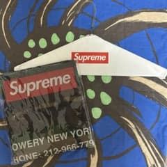 SUPREME ランドリーバッグ/ハンガー 非売品 - メルカリ