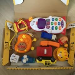 知育玩具　アンパンマンのサムネイル