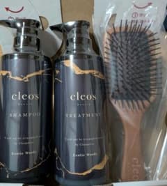 cleo's シャンプー トリートメント セット ブラシ付き - メルカリ