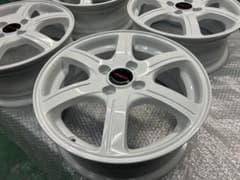 ☆値下げ交渉大歓迎☆15インチホイール 4穴 白ホワイト 軽自動車