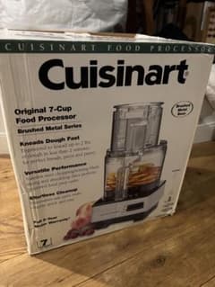 Cuisinart 7-Cup Food Processor 本体のサムネイル