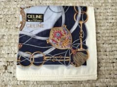 CELINE ハンカチ チェーン柄 ネイビーのサムネイル