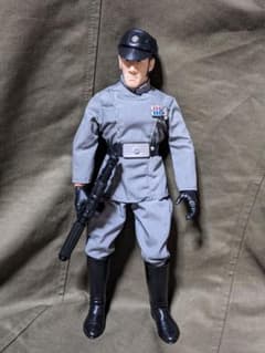 スター・ウォーズ　帝国軍　軍服　将校　フィギュア　約29cm 箱無し スター・ウォーズ 帝国軍 軍服 将校 フィギュア 約29cm 箱無し