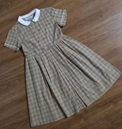 バーバリー ノバチェック柄 ワンピース 半袖 白襟 BURBERRY 140A