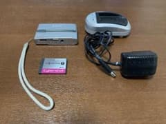 【もも森様専用】ソニー SONY サイバーショット DSC-T9 シルバーのサムネイル