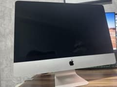 【美品】iMac2019 21.5インチ Retina4k corei7搭載のサムネイル