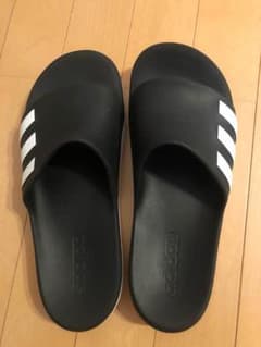 アディダス トレーニングサンダルのサムネイル