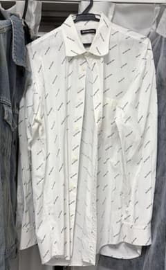 バレンシアガ　BALENCIAGA シャツのサムネイル