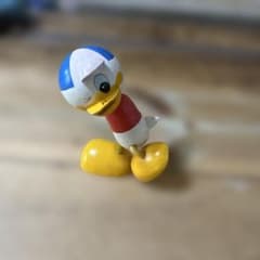 ヴィンテージディズニー ドナルドダック 木製フィギュア - メルカリ