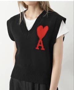 AMI Paris アミパリス DE COEUR ベストLサイズのサムネイル