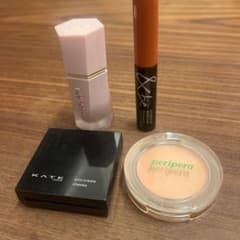 【ほぼ未使用】チーク3種 & 眉マスカラセットのサムネイル