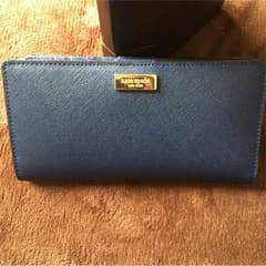 kate spade 長財布のサムネイル