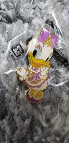 デイジー　ピンバッチのサムネイル