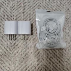 USB-C充電器2個とケーブル3個のサムネイル