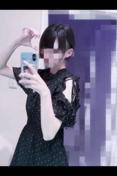 リボン肩あきフリルミニワンピース INGNIのサムネイル