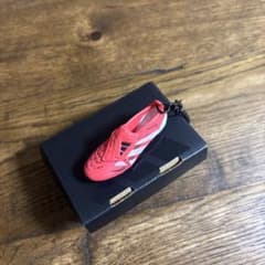 アディダス サッカーシューズ ミニチュア キーホルダーのサムネイル