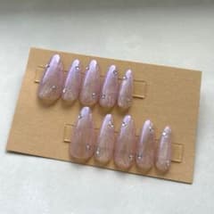 即購入OK オーロラネイル 薄紫色 ラメ アーモンド型ネイルチップのサムネイル
