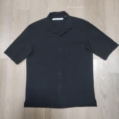 UNIQLO and LEMAIRE ブラック半袖シャツ Lのサムネイル