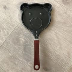 くま　パンケーキパンのサムネイル
