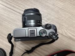 Canon EOS M6 本体 15-45mm レンズキットのサムネイル