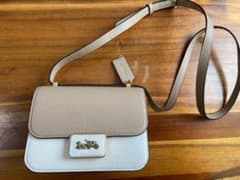 ★★そう♡様専用ページ★★coach ショルダーバッグ （箱と袋もあります）のサムネイル