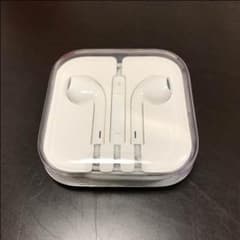 【新品未使用】Apple純正イヤホンのサムネイル