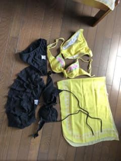 水着のサムネイル