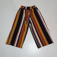 ZARA ワイドパンツ　ストライプのサムネイル