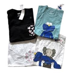 ユニクロ　カウズ　Tシャツ　Kawsのサムネイル