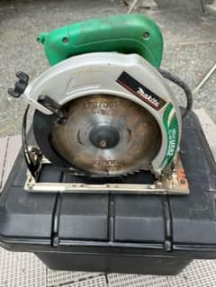 マキタ　丸ノコ　中古　M582のサムネイル