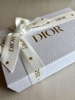 【出品9/6まで】新品／箱リボン紙袋付／Dior ブレスレット／正規品 Amazon | Christian Dior ディオール ギフトボックス | ギフト