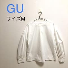 GU長袖ブラウス 【チョコ様専用】のサムネイル