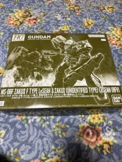 t*o様 HG MS-06F ザクII F型 & 無識別型ザクⅡ 復讐のレクイエのサムネイル