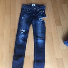 GYDA SIDE RIPPED PTのサムネイル