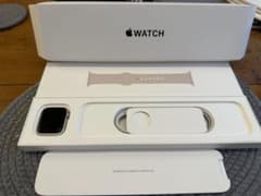 や*ん様 Apple Watch SE2 40mm スターライト　アルミニウムケのサムネイル