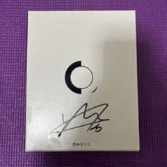 oneus サイン アルバムのサムネイル