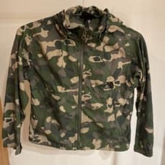 THE NORTH FACE キッズ カモフラ柄 ジャケットのサムネイル