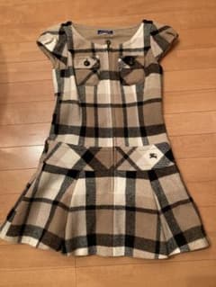 バーバリーBURBERRYワンピースのサムネイル