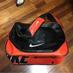 Nikeエナメルバッグのサムネイル