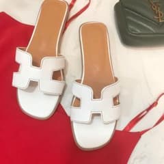 Chocoさん専用 新品 サンダル白 送料無料 ZARA ザラ H&Mのサムネイル