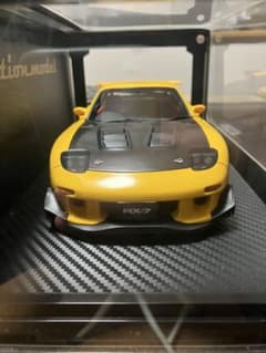 イグニッションモデル　FD3S 1/18のサムネイル