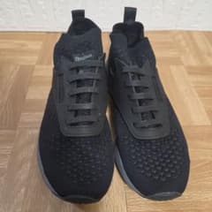 Reebok スニーカー ブラック系