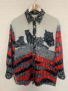 本日限定値下げ】渋谷龍太着用 柄シャツ - メルカリ