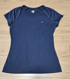 NIKE レディース 半袖Tシャツ ネイビーのサムネイル